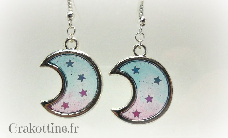 earrings Half moon blue kawaii